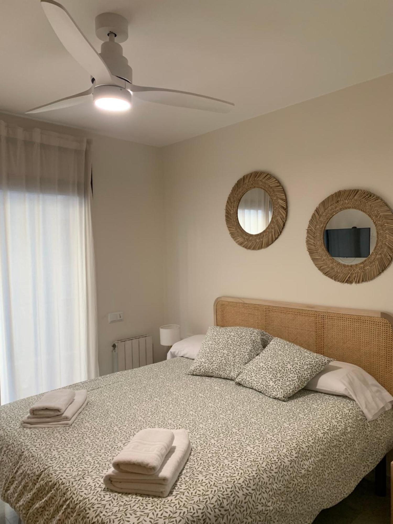 Casa Tonet Lägenhet Badalona Exteriör bild