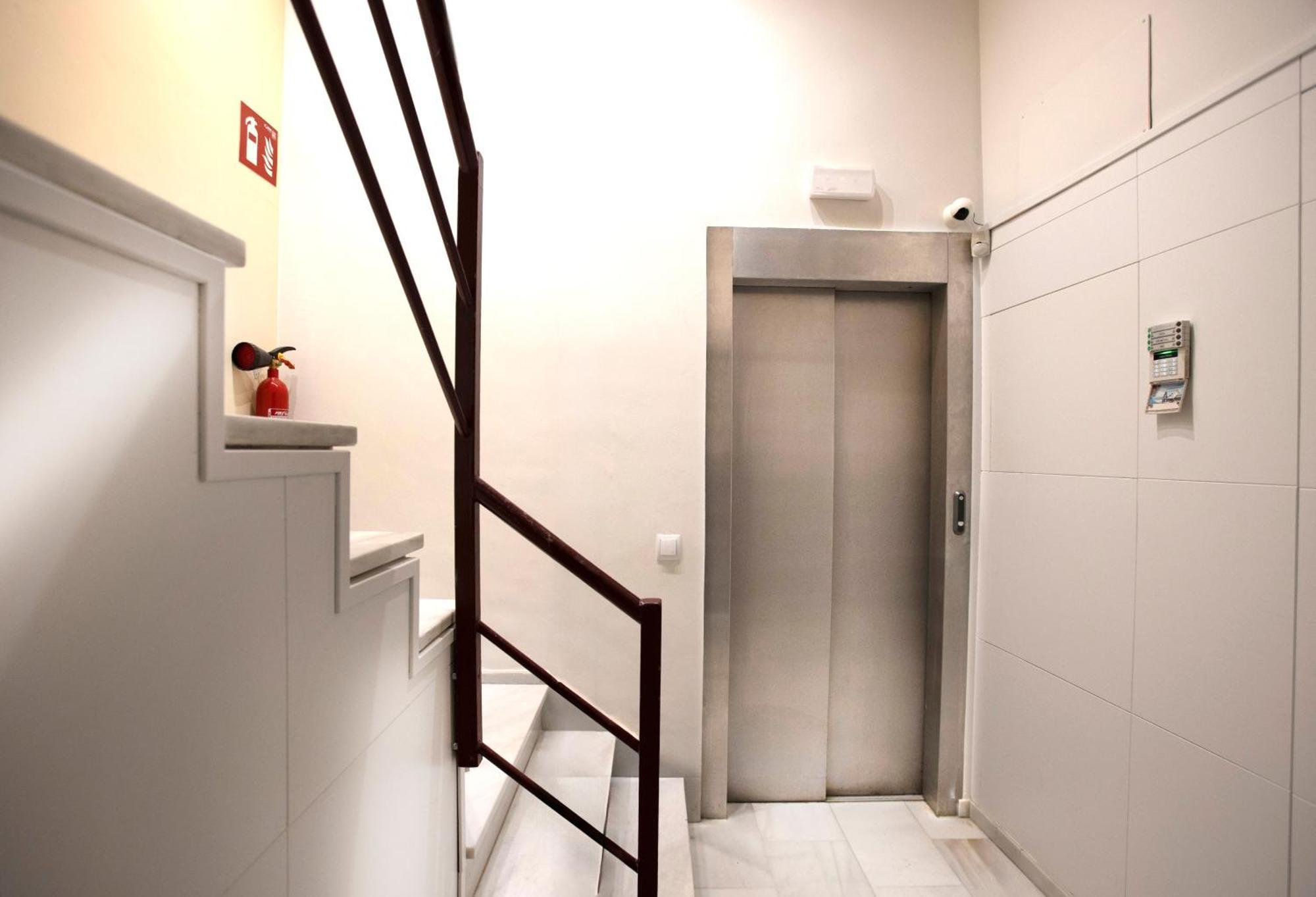 Casa Tonet Lägenhet Badalona Exteriör bild